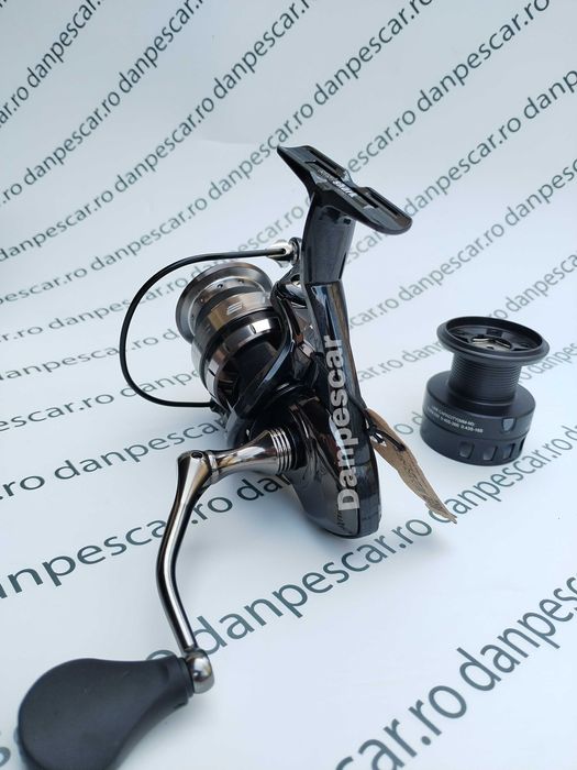 Mulineta EastShark ELITE 5000 FEEDER si CRAP cu 10 rulmenti