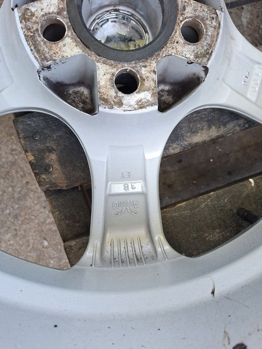 17" 5X100mm Alesso, 5х100мм Алуминиеви джанти