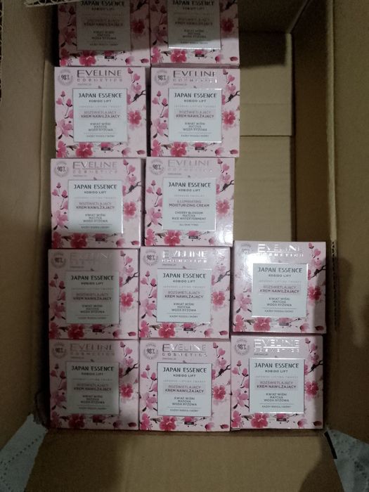 Козметика на едро и на склад