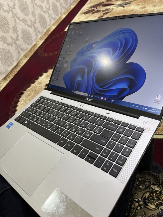 Acer aspire 16 52p