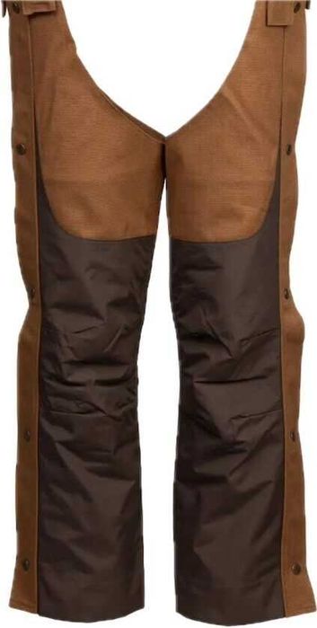 Несколько охотничьих брюк BROWNING и защитные фартуки от колючек.