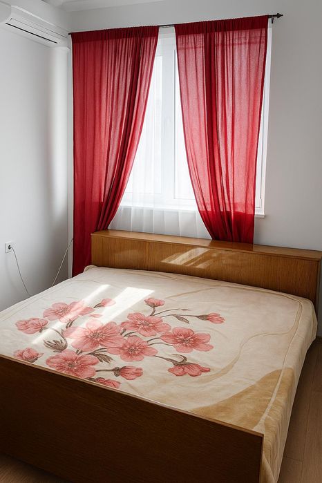 Дава се под наем Тристаен апартамент в Пловдив, Център - 100 кв.м за 434 € - Снимка #3