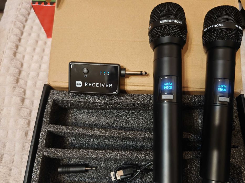 Микрофони - Нов двоен вокален комплект с 18650 батерии