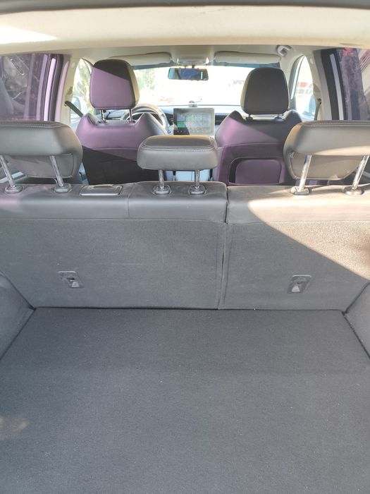 Skyworth Ev 6 Elektromobil, boʻlib toʻlashga beriladi