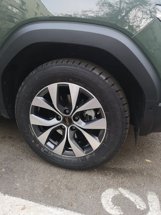 Set 4 jante aliaj BAHAMAS  Duster 3 Captur II ET35 7 J X 17CH 5 OE