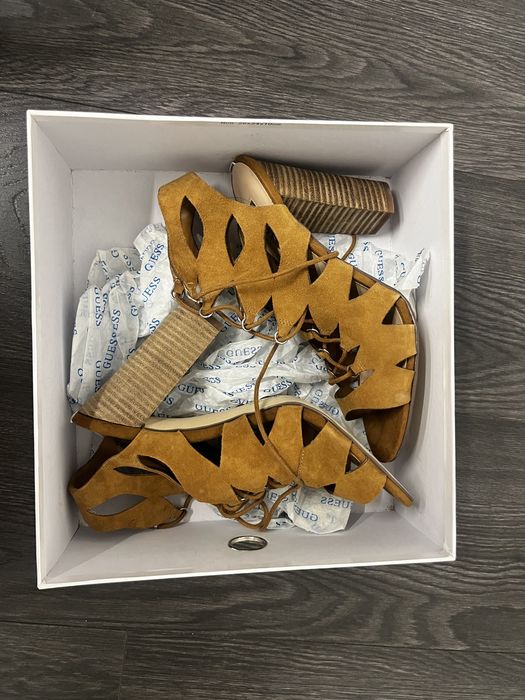 Туфли Guess новые