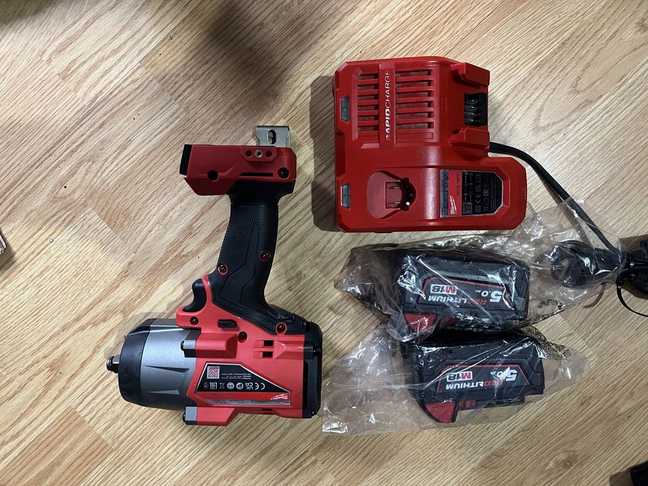 Vand pistol milwaukee m18  FHIW2F12