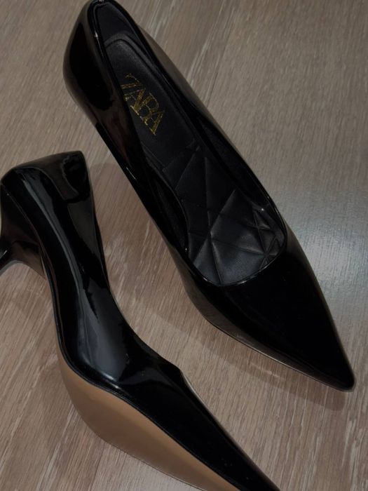 Туфли Zara черные