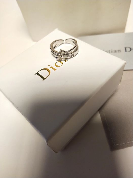 Сребърен пръстен Dior