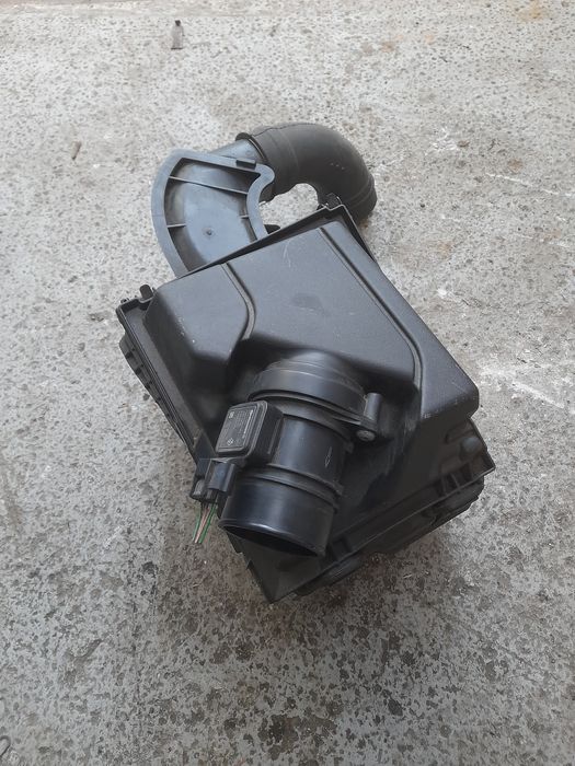 Carcasa Filtru Aer Debitmetru Aer Renault Laguna III 3 1.5 Dci