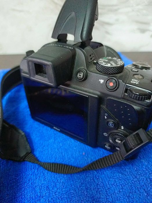 Продаётся цифровой Фотоаппарат Nikon