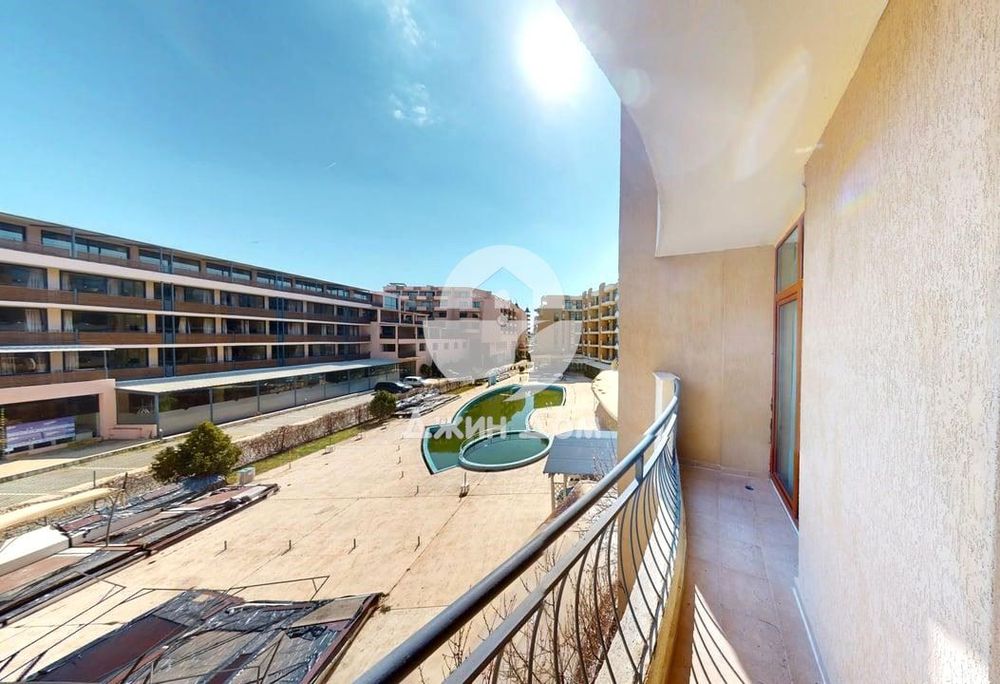 Продава се Двустаен апартамент в к.к. Слънчев бряг - 67 кв.м за 1120 €/кв.м - Снимка #7