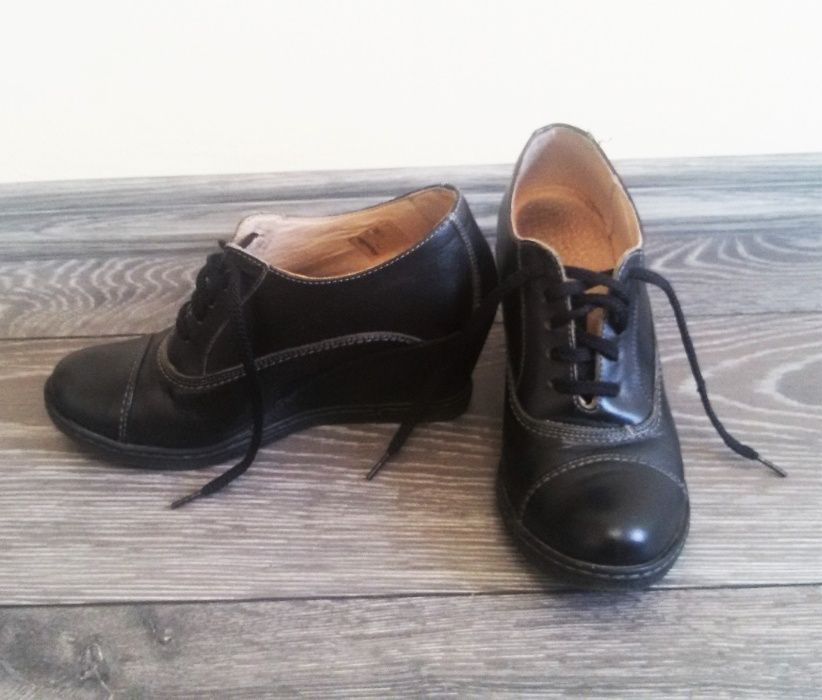 Pantofi cu platforma din piele 100% naturala, marimea 36, NOI