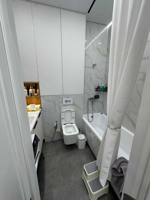 продаем 3х ком. квартиру в очень хорошем районе