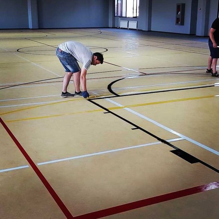 Стадион, футбольные поля. Баскетбольные/волейбольные площадки. Workout