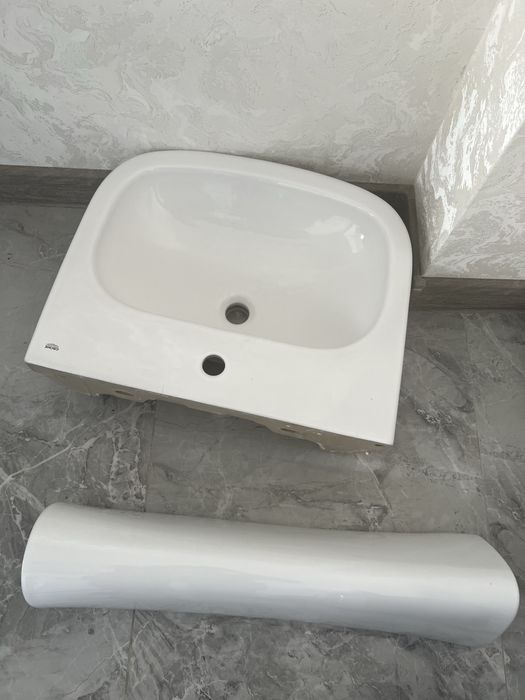 Раковина тюльпан Grohe