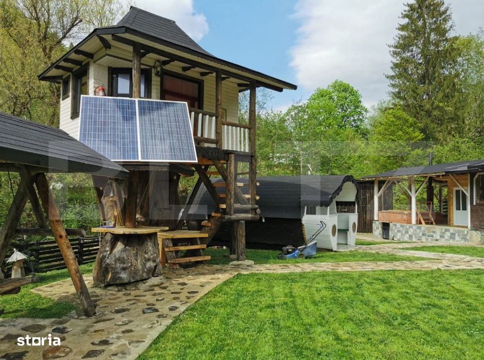 Cabana/Casa de vacanta in Molid, SV, 136 mp, teren cu 3300 mp, Iaz cu