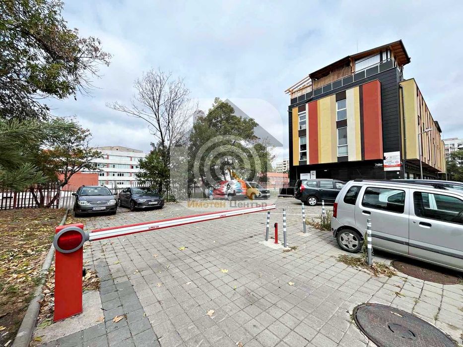 Продава се Офис в София, Младост 1 - 12 кв.м за 2292 €/кв.м - Снимка #8