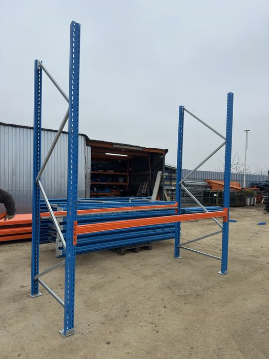 Rafturi metalice industriale