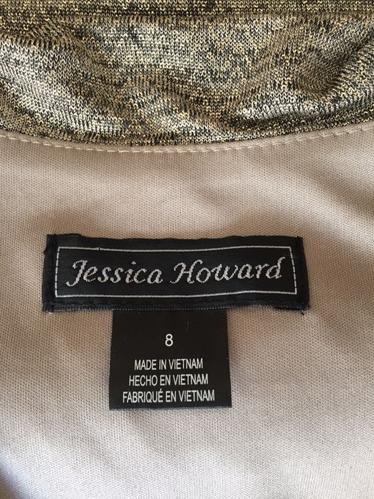 Платье новое, прямое, до колен