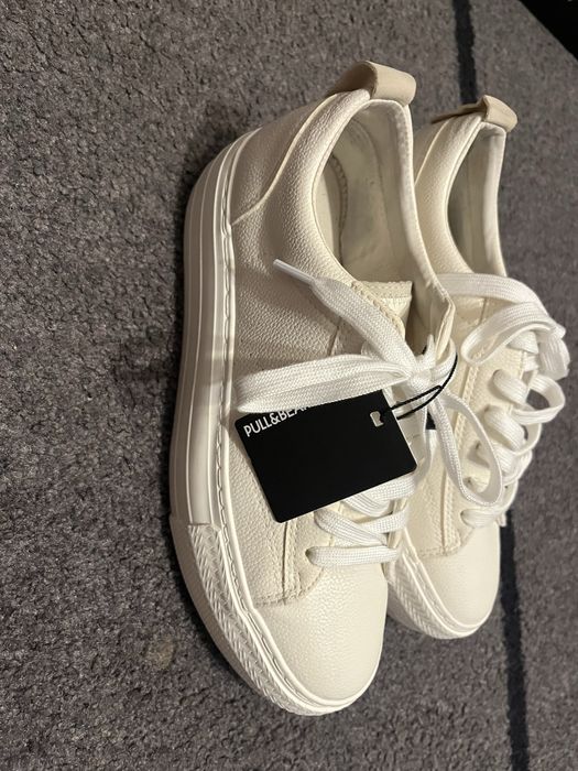 Adidasi dama Pull&bear