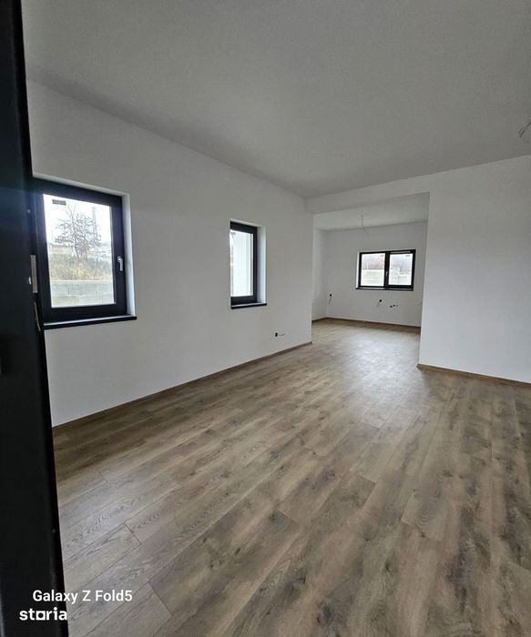 Casa NOUA de vânzare Dealurile Oradiei, zona Izvorului