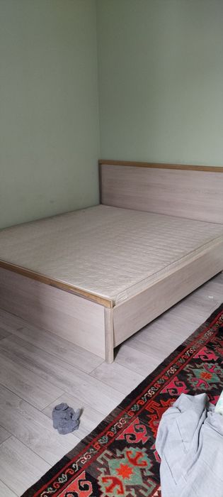 Двухспальный кровать 2*1.85
