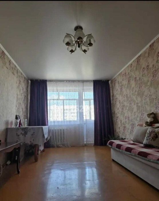 продам 2-х комнатную квартиру в 20-м мкр
