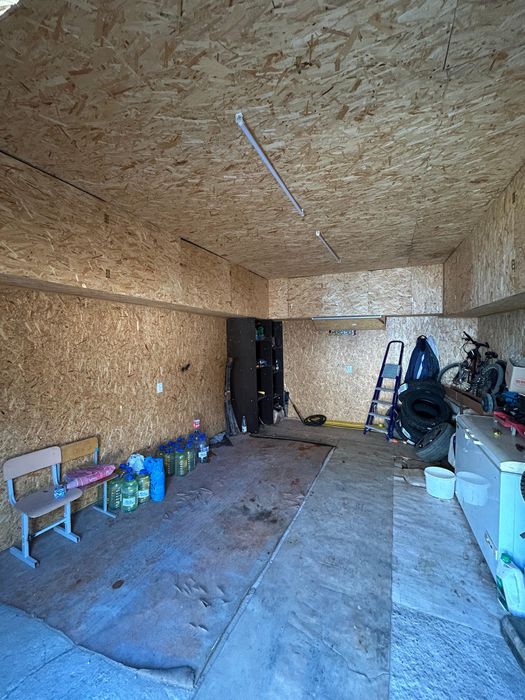 Продам гараж в центре города