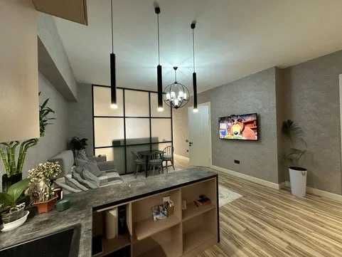 СРОЧНО сдаётся 2/2/13, ЖК Алмазар сити! 172*