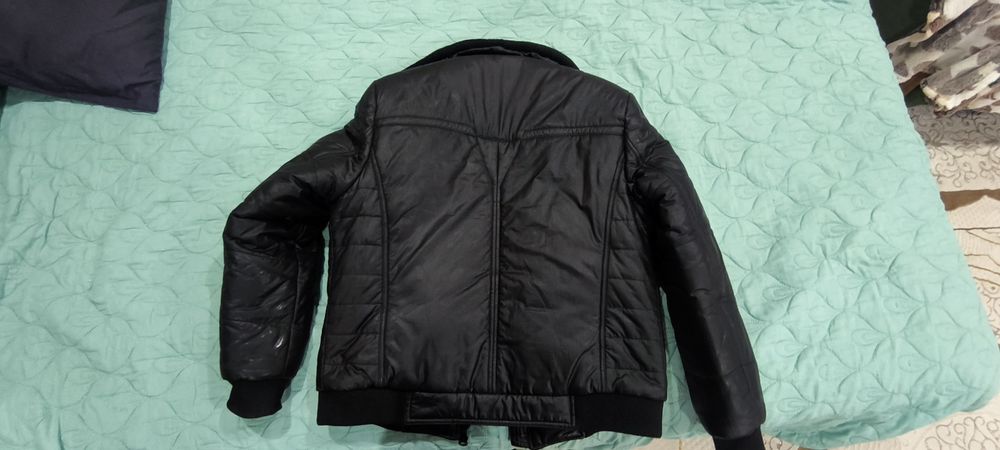 Продается зимняя куртка