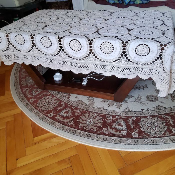 Продавам плетива  на една кука