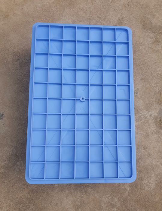 Yashik xar xil turdagi mahsulotlar uchun mo'ljallangan