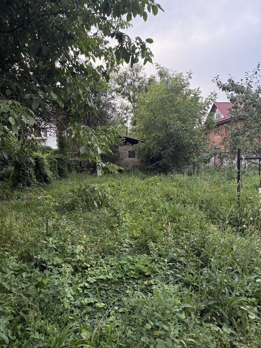 Продам участок 4 соток с времянкой