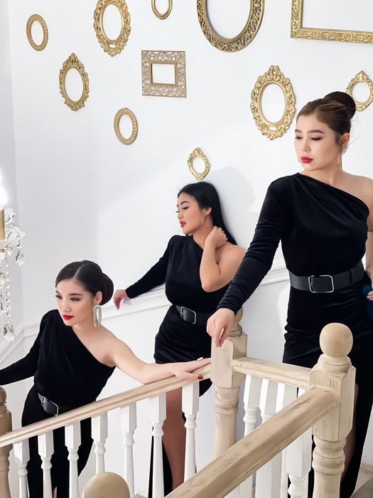 Трио костюмдери сатылады