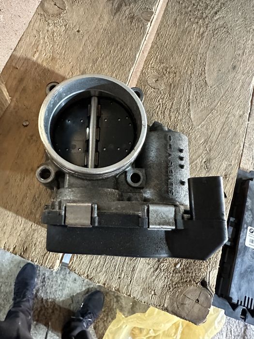Clapeta acceleratie bmw e90 e91 e92 e81 e87 e82 n43b20a