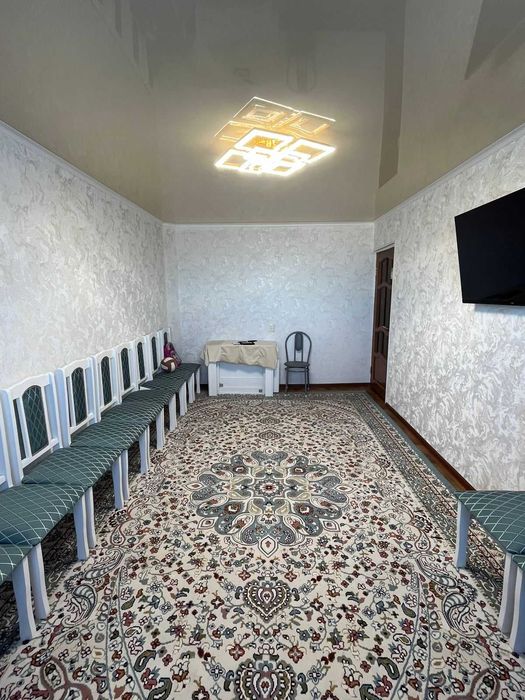 Продам 3-ком квартиру на Строителе