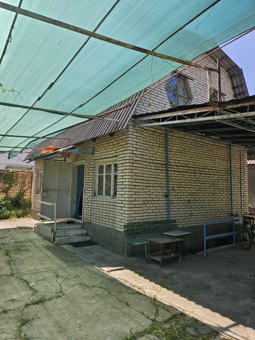 O'zimga tegishli dacha zudlik bilan sotaman 12 sotix o'rtasaroy oldida