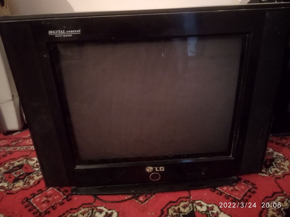 Срочно LG телевизор сатылады