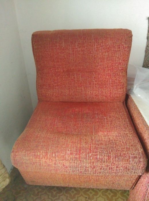 Фотьойли 6 бр. и табуретки 5 бр.