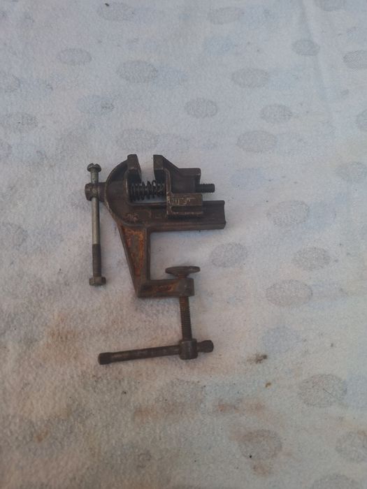 Тиски мелкие . Советские