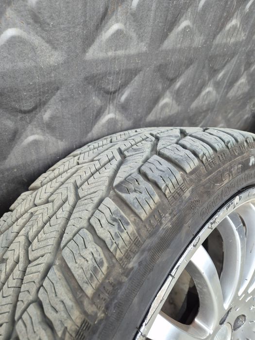 Mercedes Carlsson C/16 Джанти с гуми 18 цола