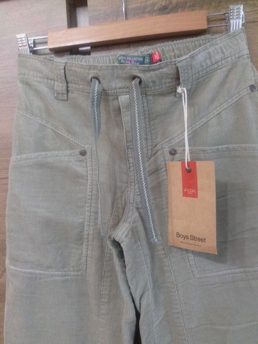 Нови джинси за момче FOX kids за ръст 152