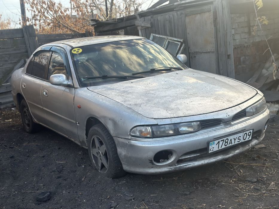 Mitsubishi galant