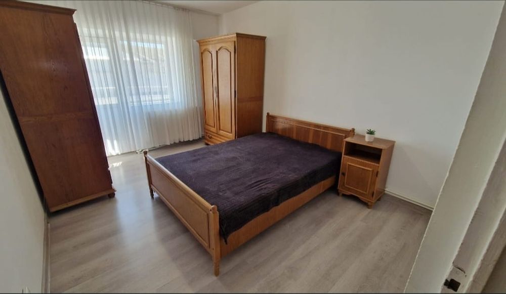 OPORTUNITATE! Apartament 3 Camere Ultra-Central Caracal – Vedere Parculeleț & Viitorul Mall