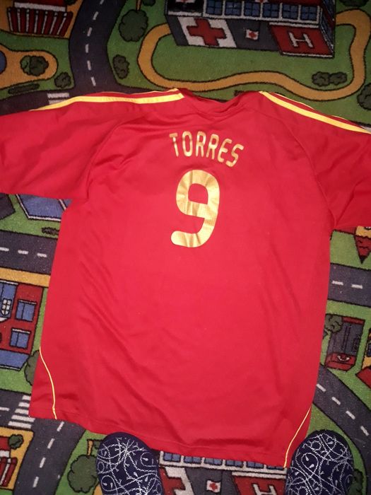 Тениски за футболни фенове