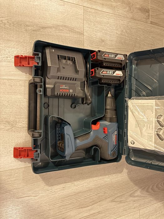 Surbelnita Electrica Bosch cu percutie GSB 180 LI cu 2 acumulatrori