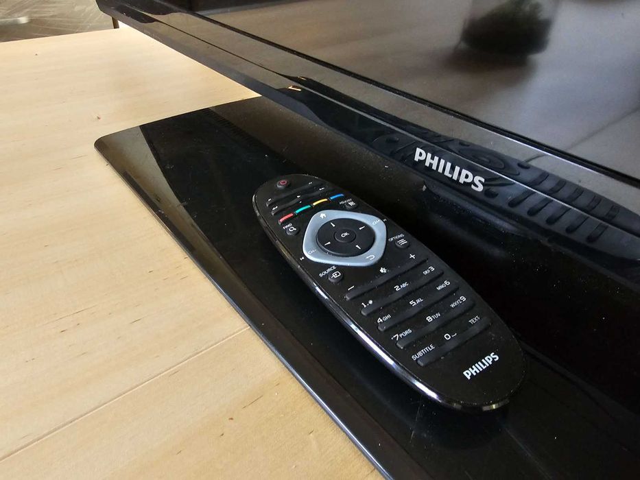 Телевизор Philips 46'' инча Full HD LED Digital Crystal Clear