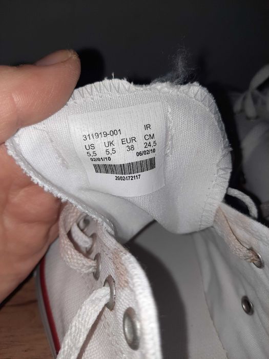 Бели кецове 38 номер