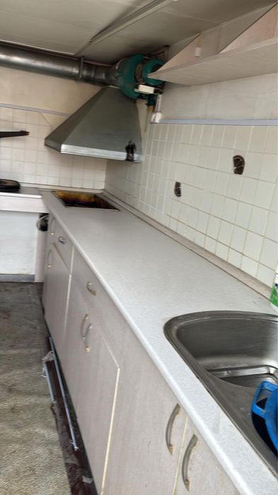 Торговая будка на колёсах